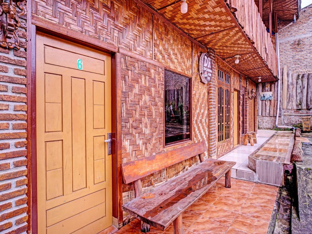 OYO 90209 DK Singarimbun Berastagi Homestay Bagian luar foto