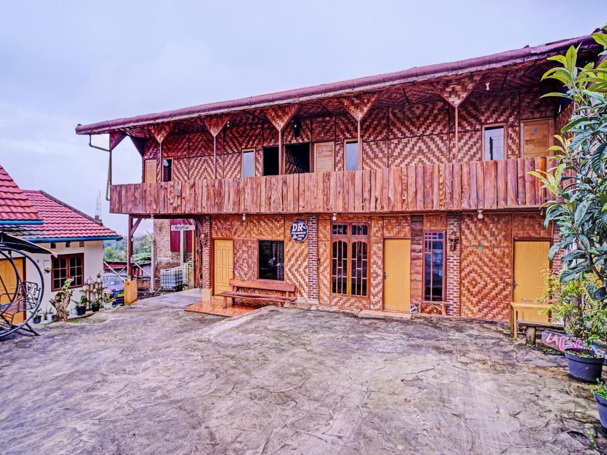 OYO 90209 DK Singarimbun Berastagi Homestay Bagian luar foto