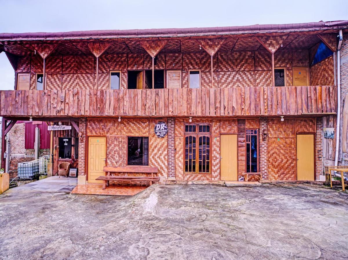 OYO 90209 DK Singarimbun Berastagi Homestay Bagian luar foto