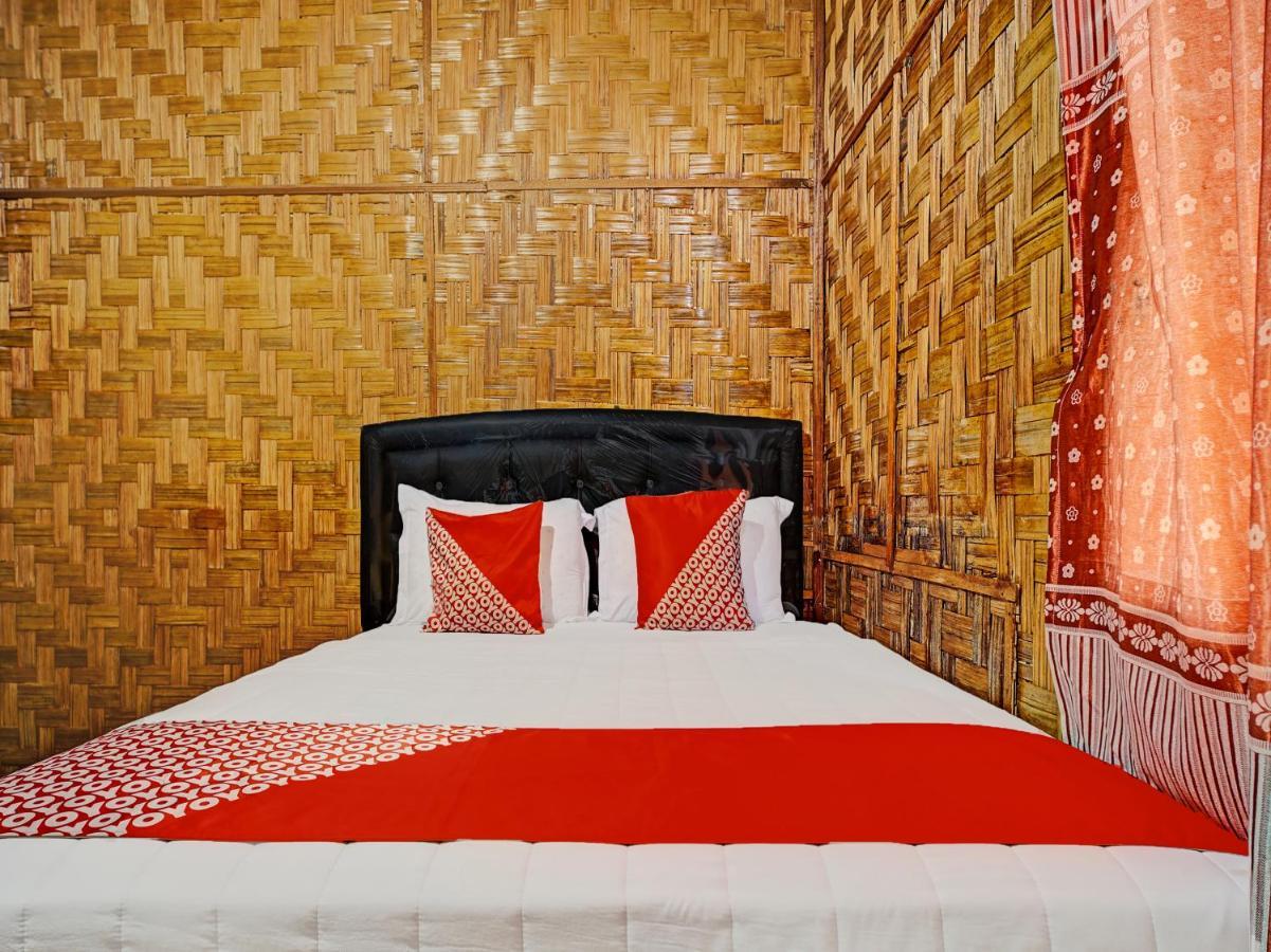 OYO 90209 DK Singarimbun Berastagi Homestay Bagian luar foto