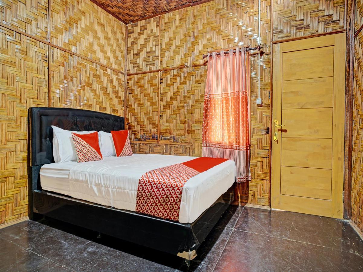 OYO 90209 DK Singarimbun Berastagi Homestay Bagian luar foto