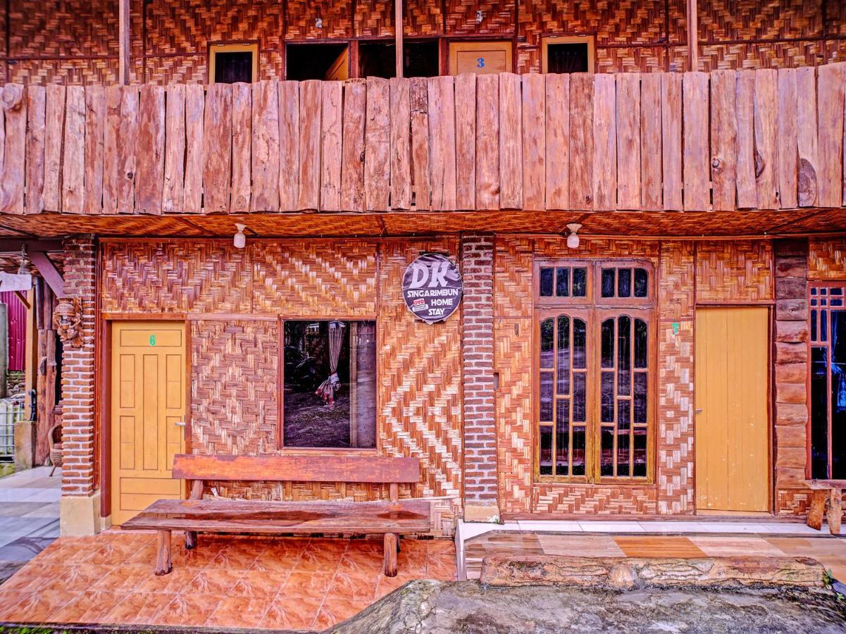 OYO 90209 DK Singarimbun Berastagi Homestay Bagian luar foto